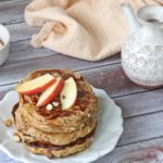 Paleo apple pancakes